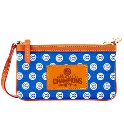 cubs world series champs purse, chicago cubs purse, chicago cubs wristlet purse, cubs clutch purse